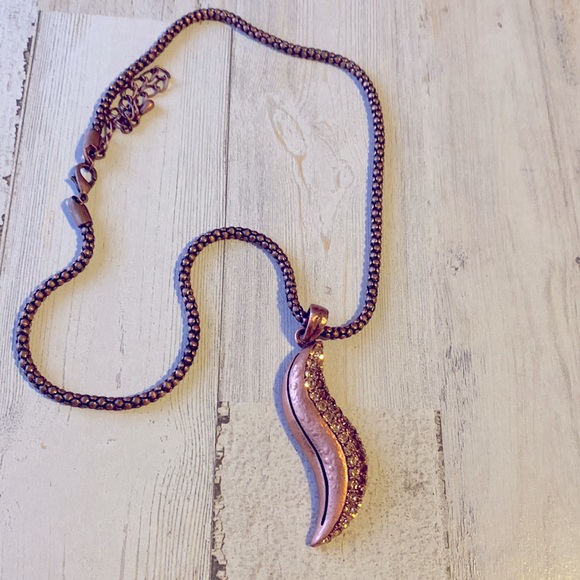 2/$15 Copper coloured necklace - Picture 1 of 4